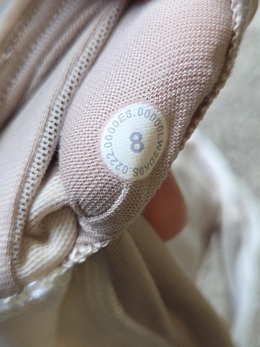 lululemon athletica white sports Bra with black logo print - Picture 5 of 5